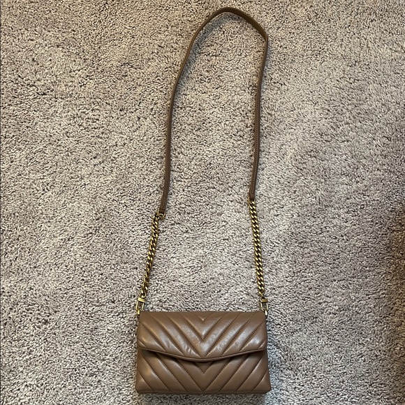 Quince Italian Leather Wallet Crossbody - Picture 8 of 15